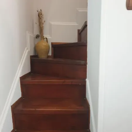 Family & Friends Maisonette In The Center Of