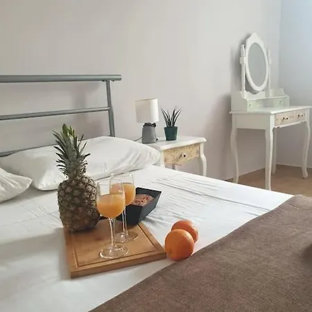 Apartment Family & Friends Maisonette In The Center Of Lixouri