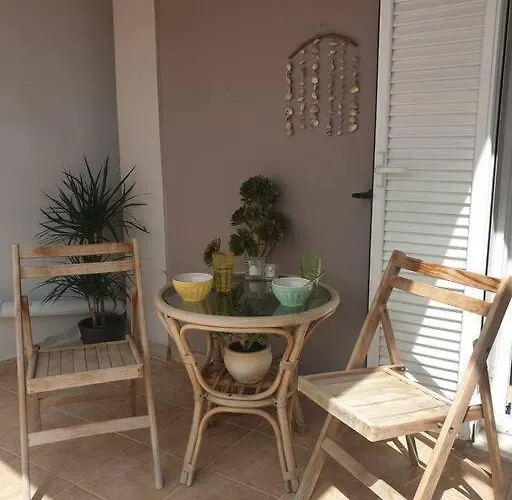 Family & Friends Maisonette In The Center Of Lixouri