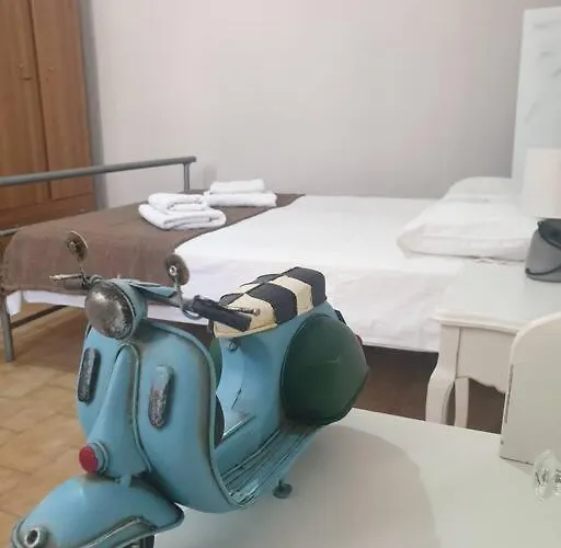 Family & Friends Maisonette In The Center Of