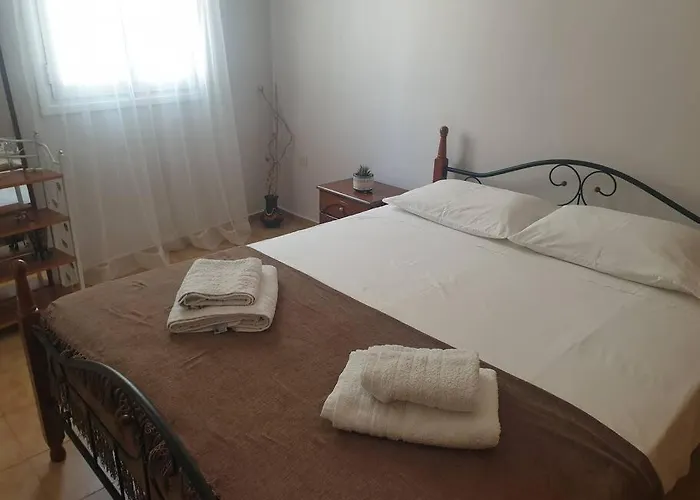 Family & Friends Maisonette In The Center Of Lixouri